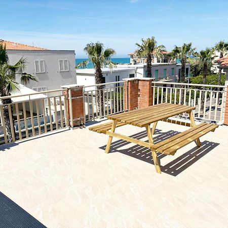 Villino Mirella A Marina Di Cecina By Zoom In Earthアパートメント エクステリア 写真